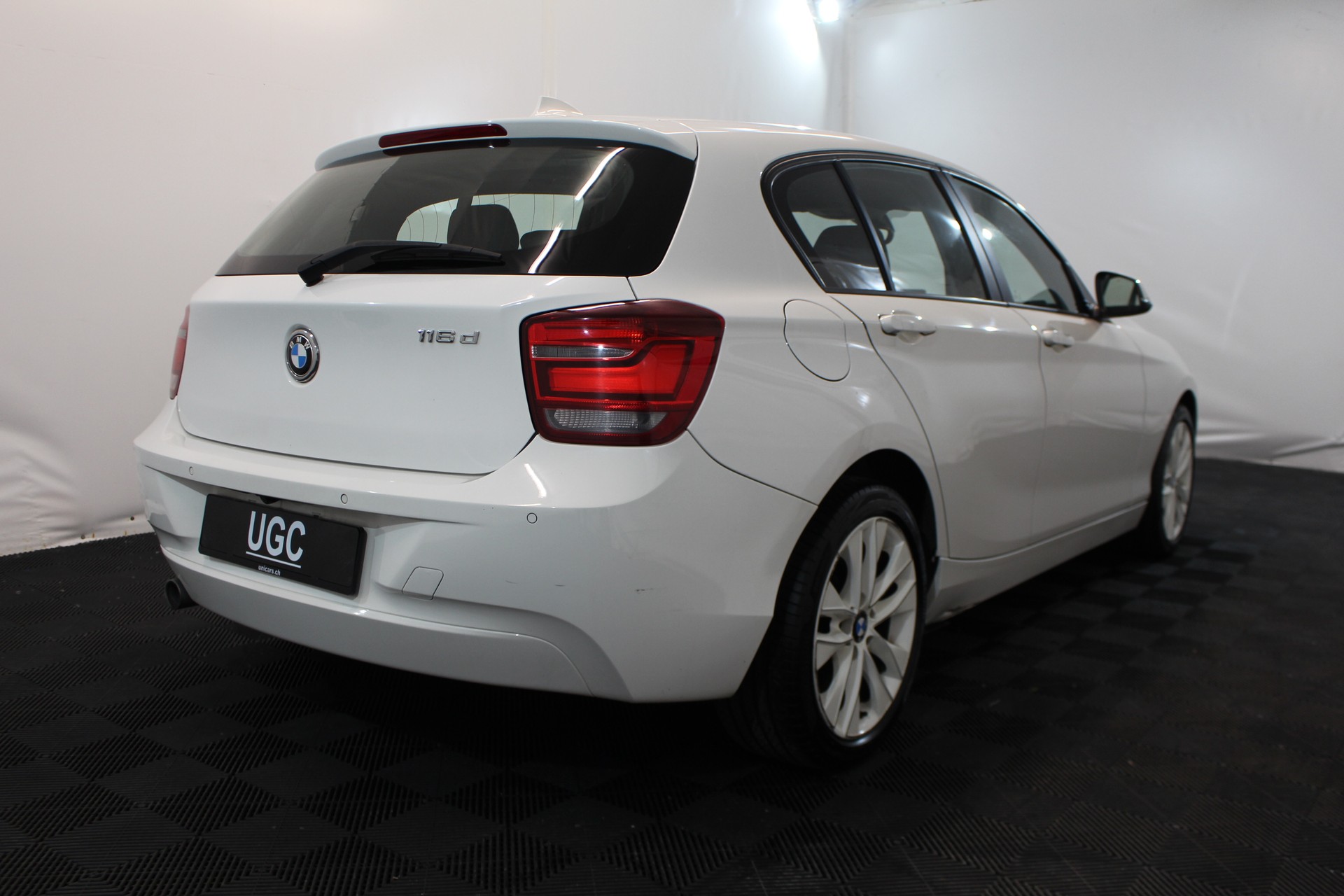 BMW 116d-image-5
