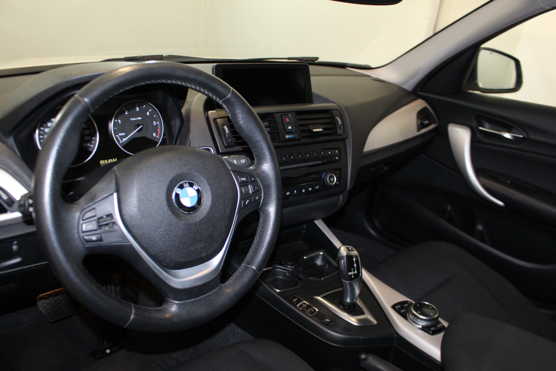 BMW 116d-image-11