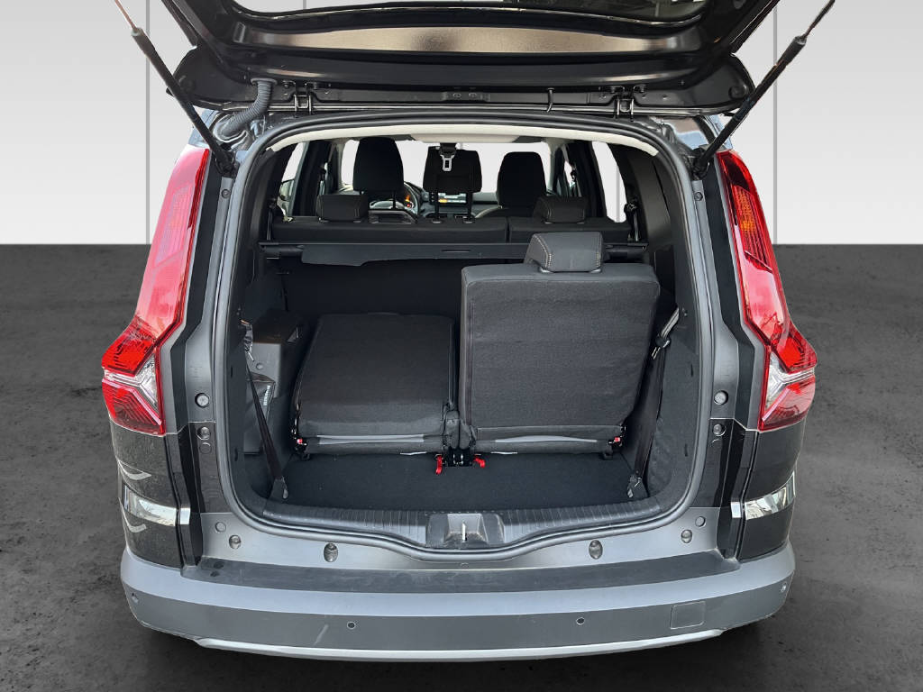 DACIA Jogger 1.6 Hybrid Extreme 7P-image-10