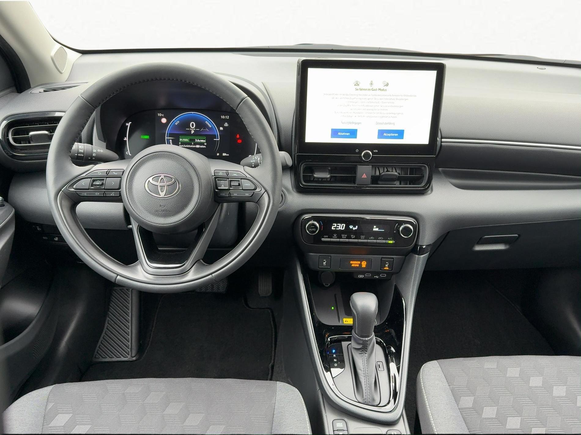 TOYOTA Yaris 1.5 VVT-i HSD Trend-image-8