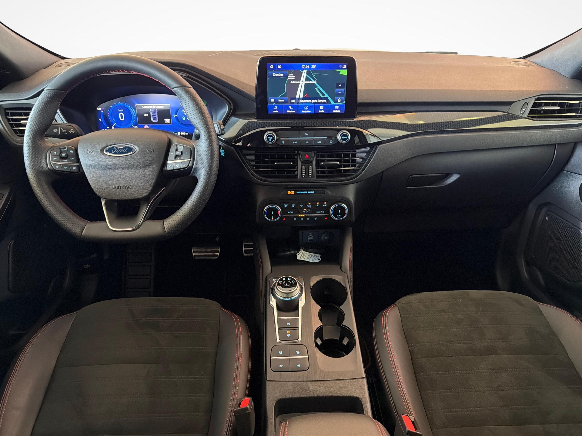 FORD Kuga 2.5 Plug-in Hybrid ST-Line X-image-12