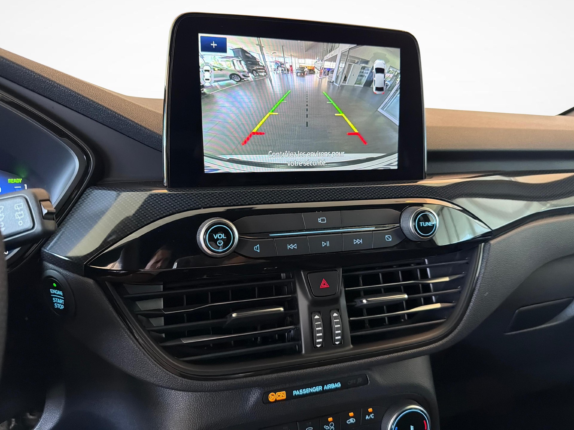 FORD Kuga 2.5 Plug-in Hybrid ST-Line X-image-14