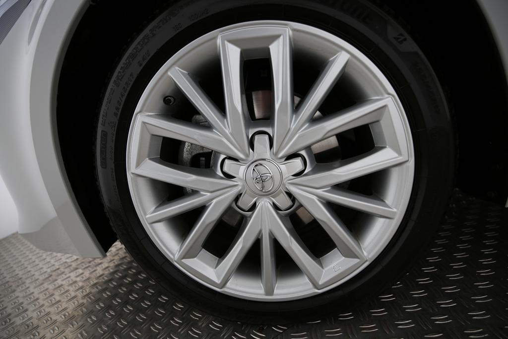 TOYOTA Corolla 2.0 HSD GR Sport-image-9