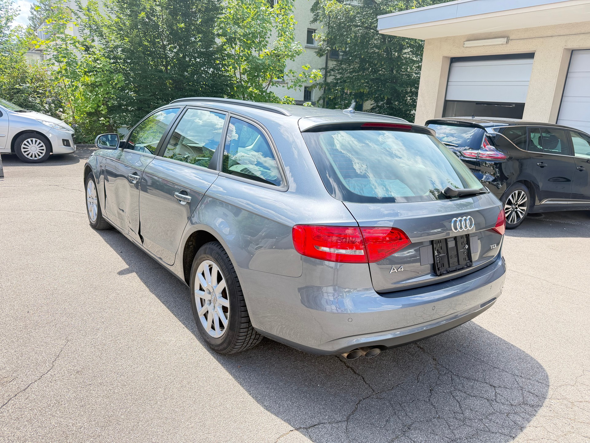 AUDI A4 Avant 2.0 TDI multitronic-image-1