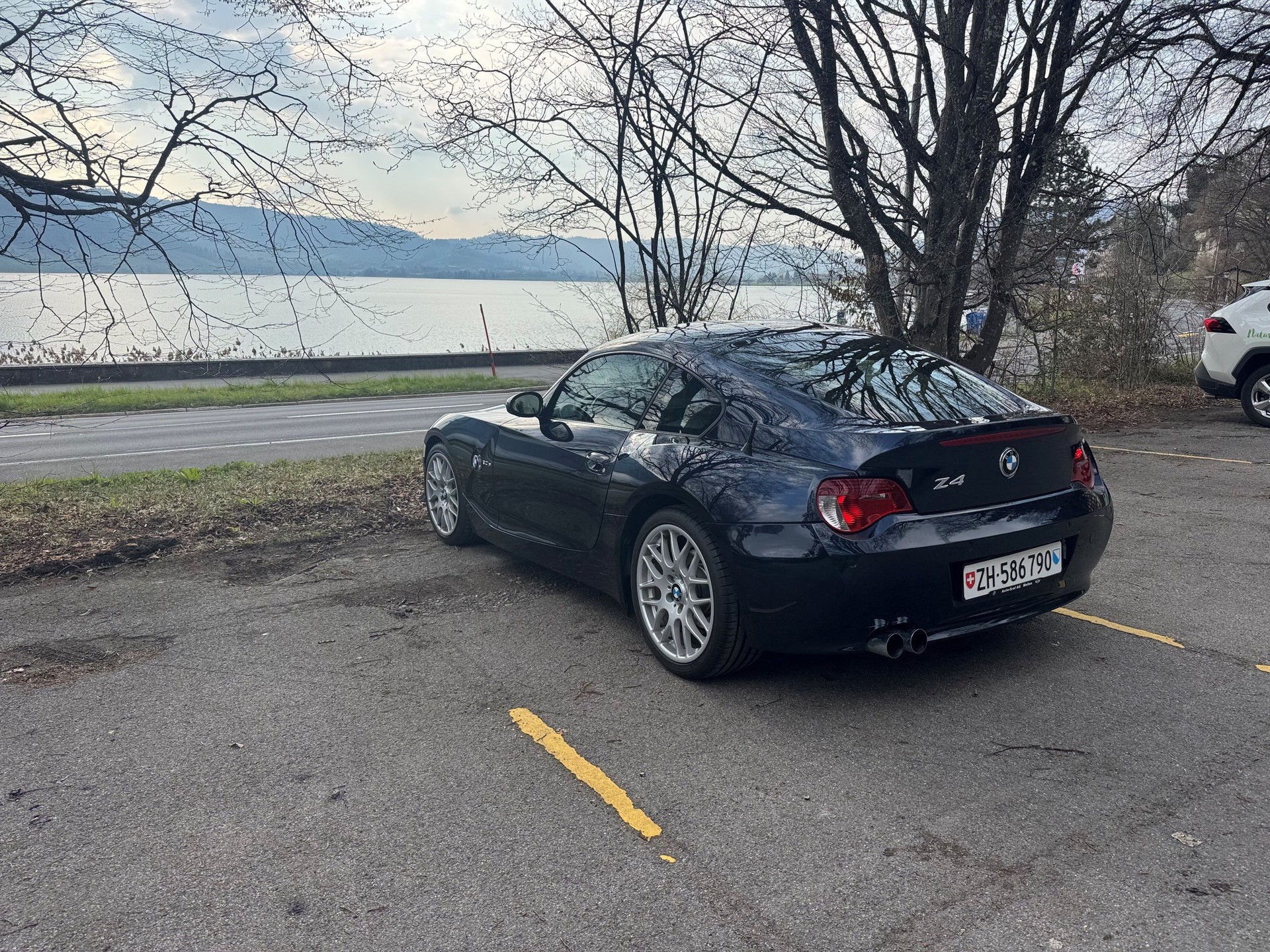 BMW 3.0si-image-2