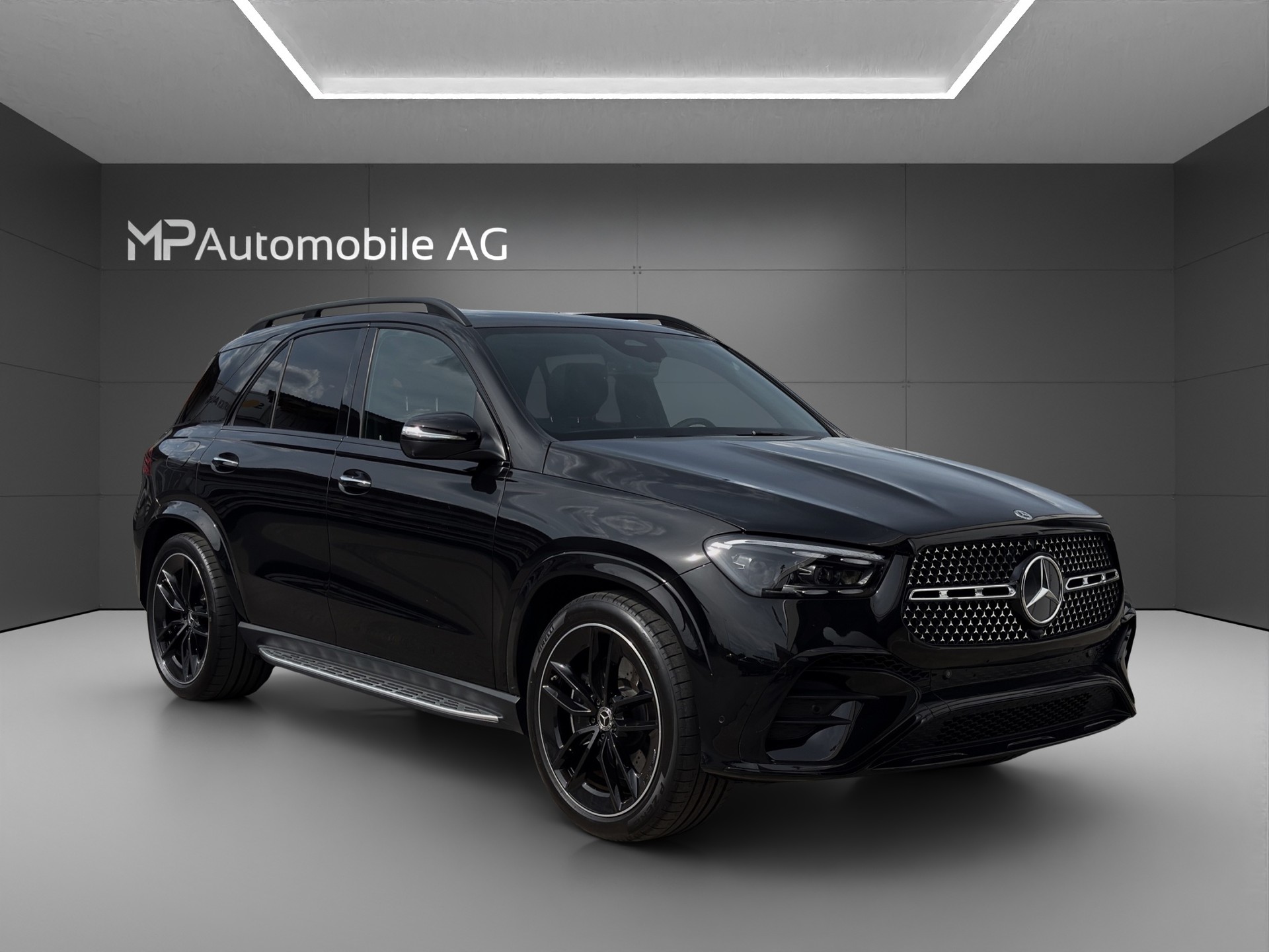MERCEDES-BENZ GLE 450 d 4Matic 9G-Tronic-showroom-element-1