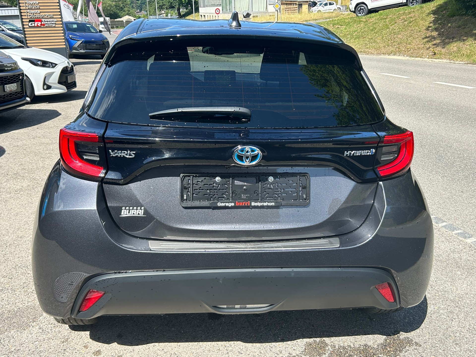 TOYOTA Yaris 1.5 Trend e-CVT-image-6