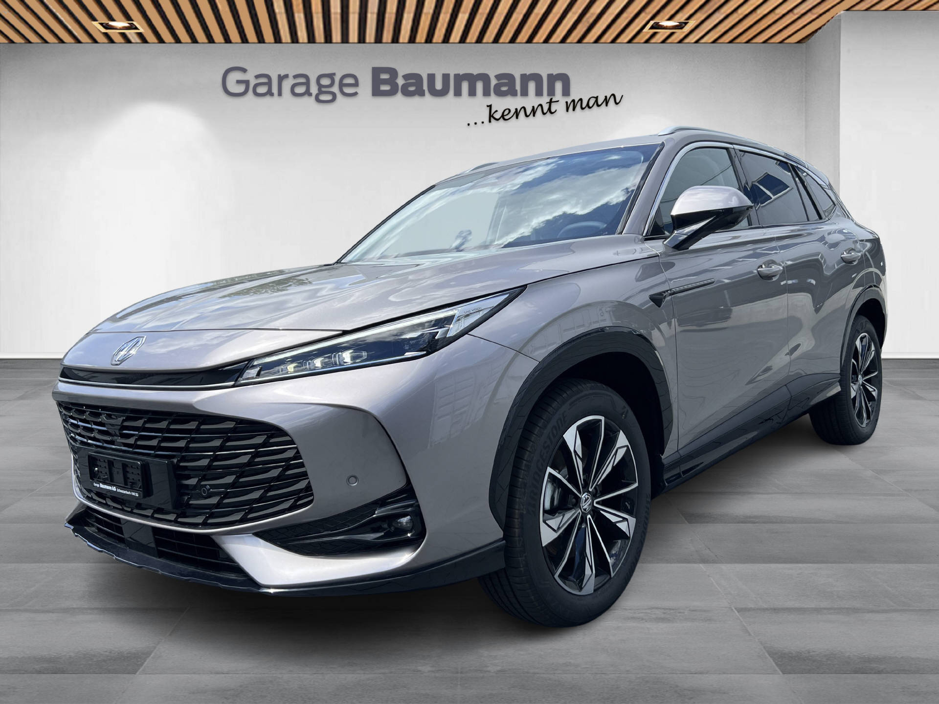 MG HS 1.5 Hybrid Luxury-image-1