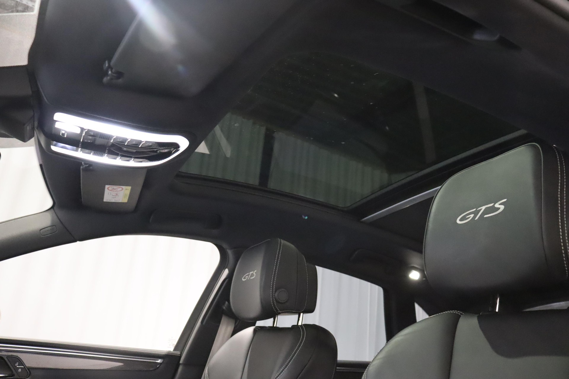 PORSCHE Macan 2.9 V6 GTS-image-17