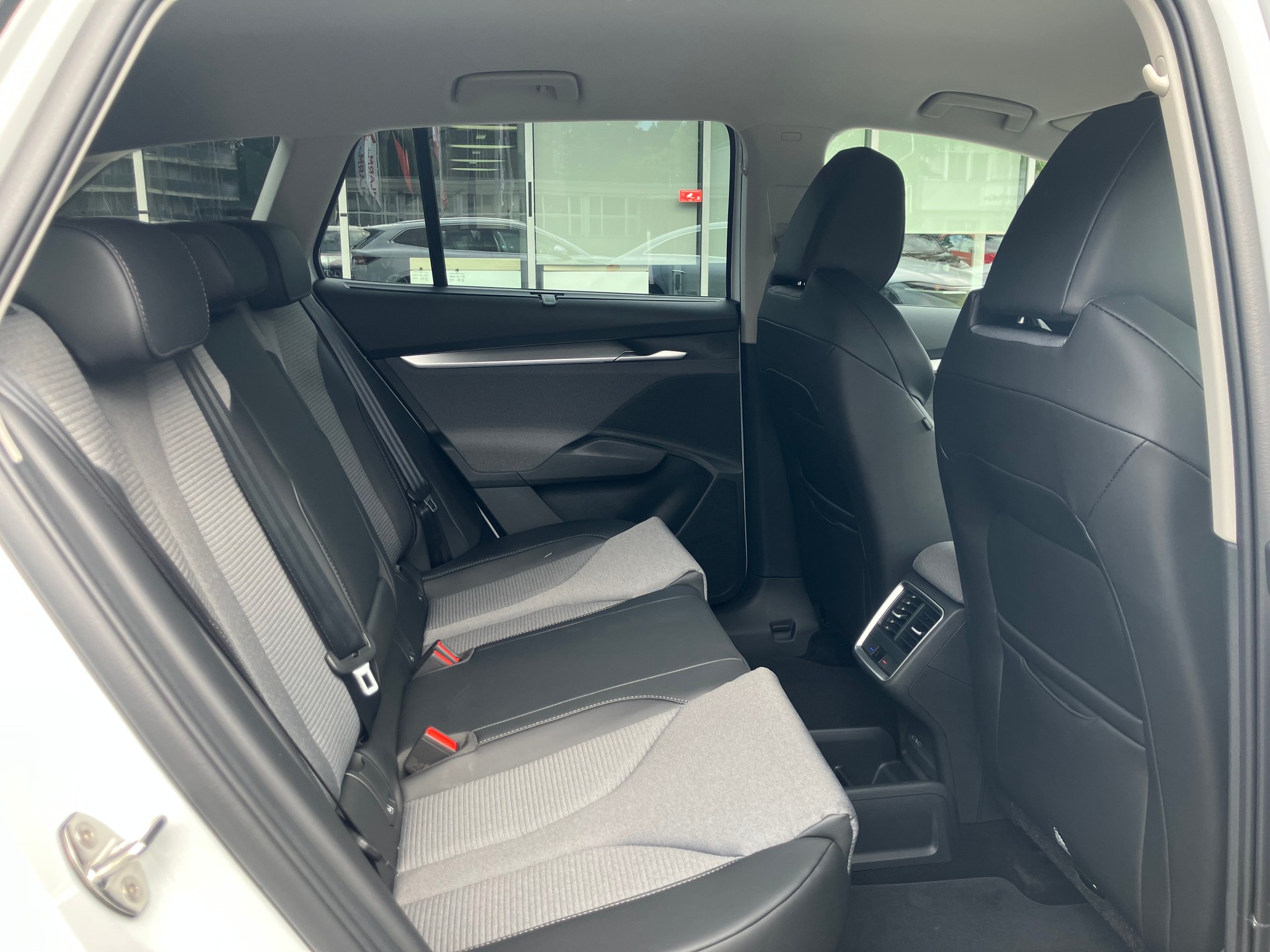 SKODA Enyaq 85x Selection 4x4-image-7