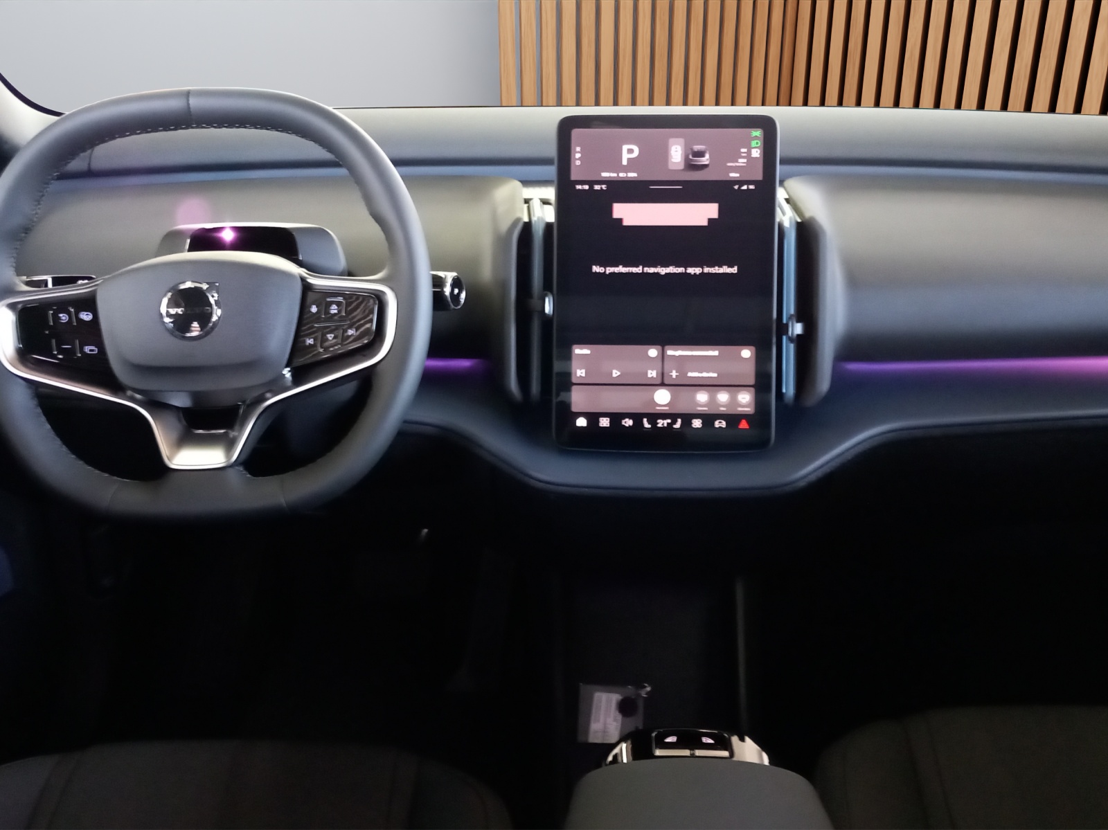 VOLVO EX30 CC E60 Twin Performance AWD-image-16