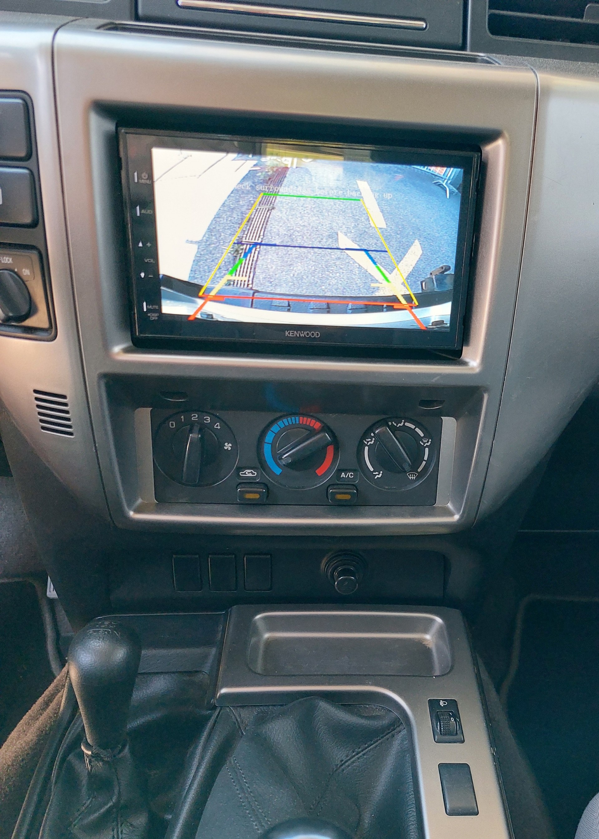 NISSAN 3.0 Di Comfort-image-10