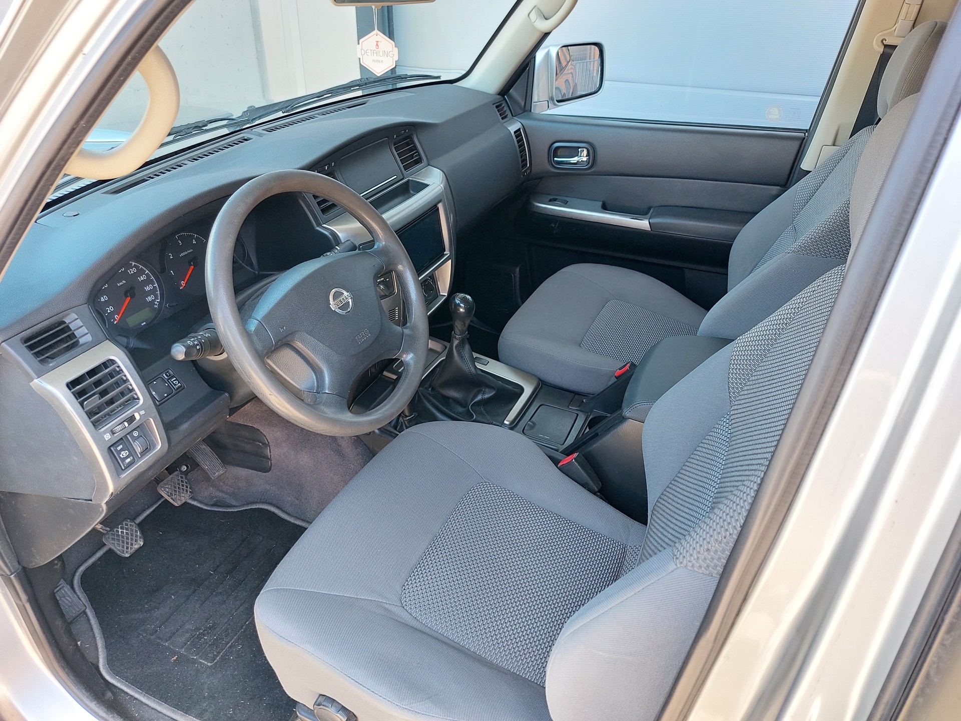 NISSAN 3.0 Di Comfort-image-5