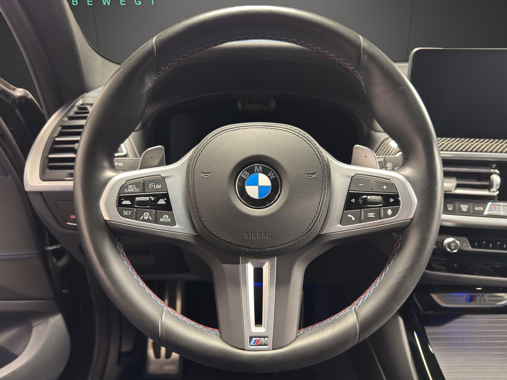 BMW X3 M40i-image-13