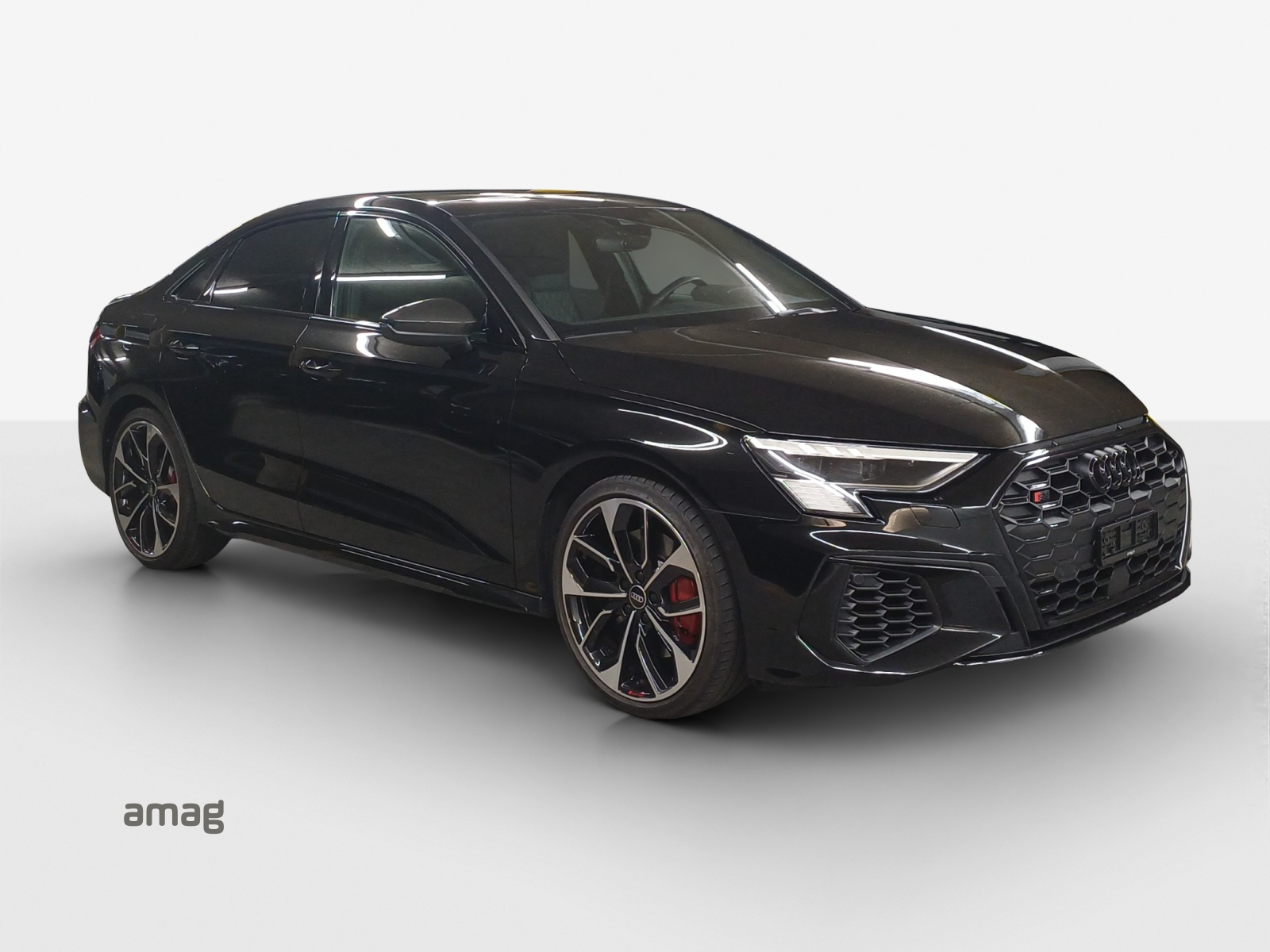 AUDI S3 Limousine 2.0 TFSI quattro S-tronic-image-5