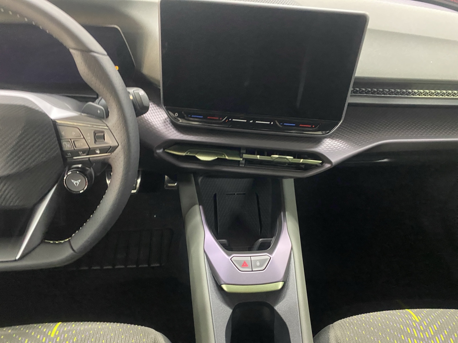 CUPRA Raval 52 kWh VZ Extreme Launch Edition-image-10
