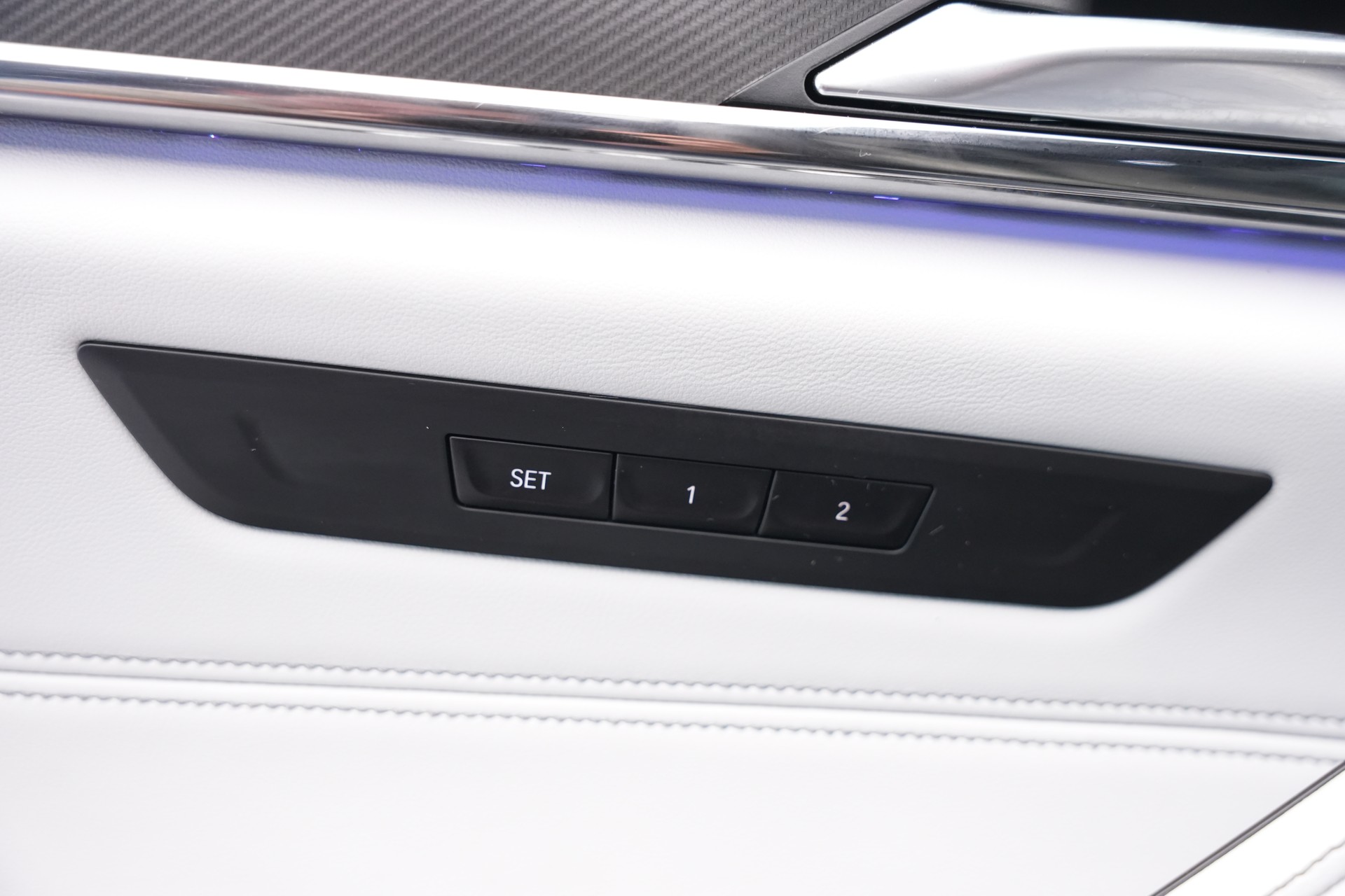 BMW M5 xDrive Competition Drivelogic *CH-Fahrzeug* *Frozen Grey*-image-18