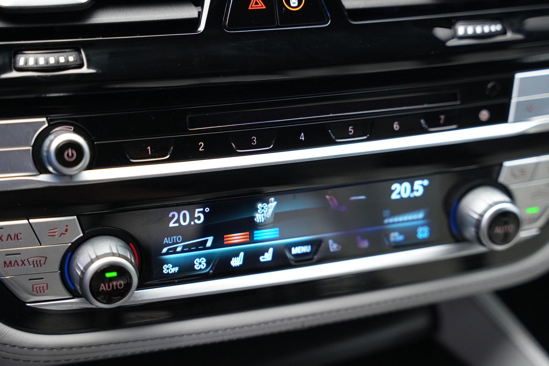 BMW M5 xDrive Competition Drivelogic *CH-Fahrzeug* *Frozen Grey*-image-28