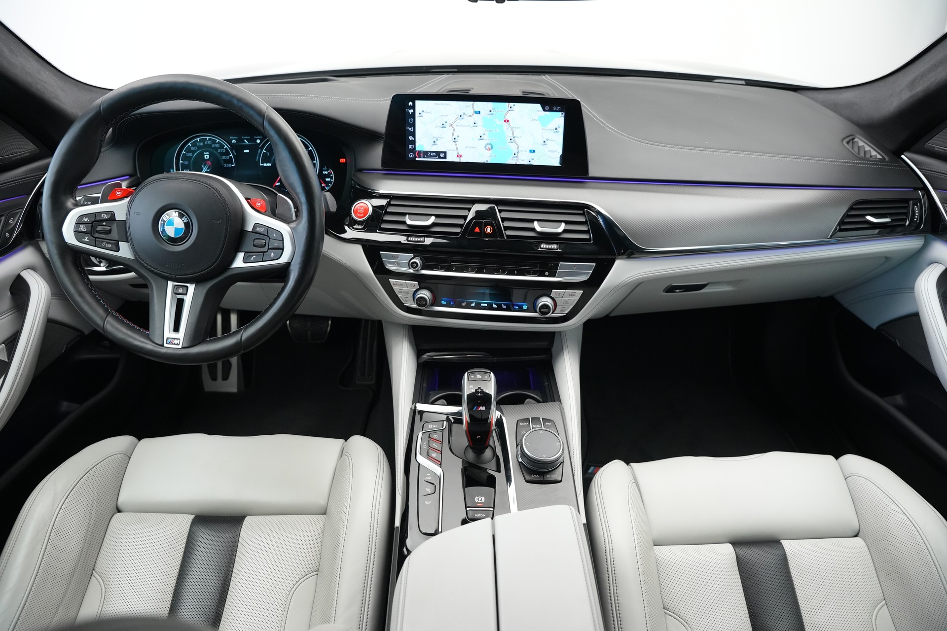 BMW M5 xDrive Competition Drivelogic *CH-Fahrzeug* *Frozen Grey*-image-9