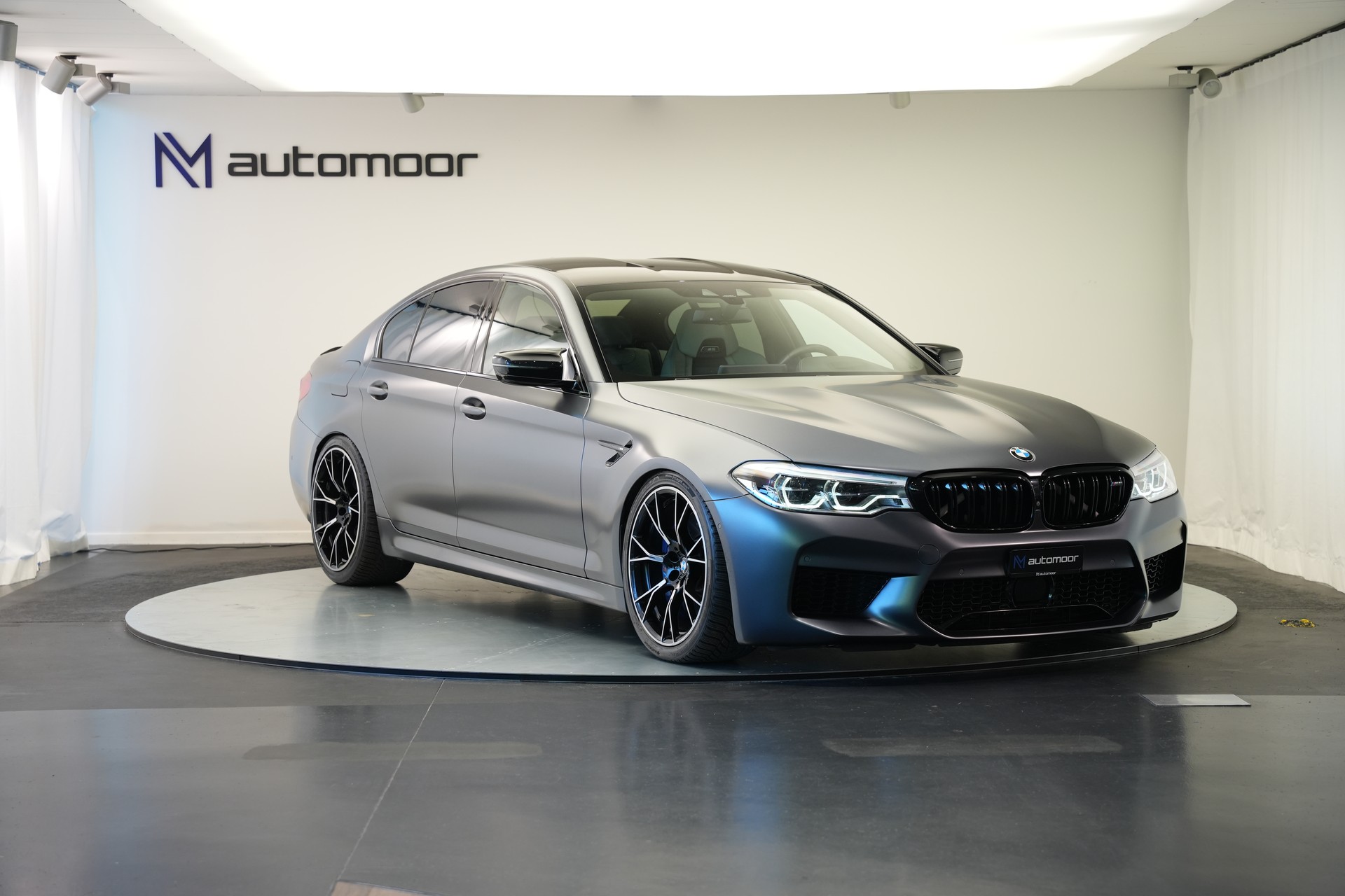 BMW M5 xDrive Competition Drivelogic *CH-Fahrzeug* *Frozen Grey*-image-2