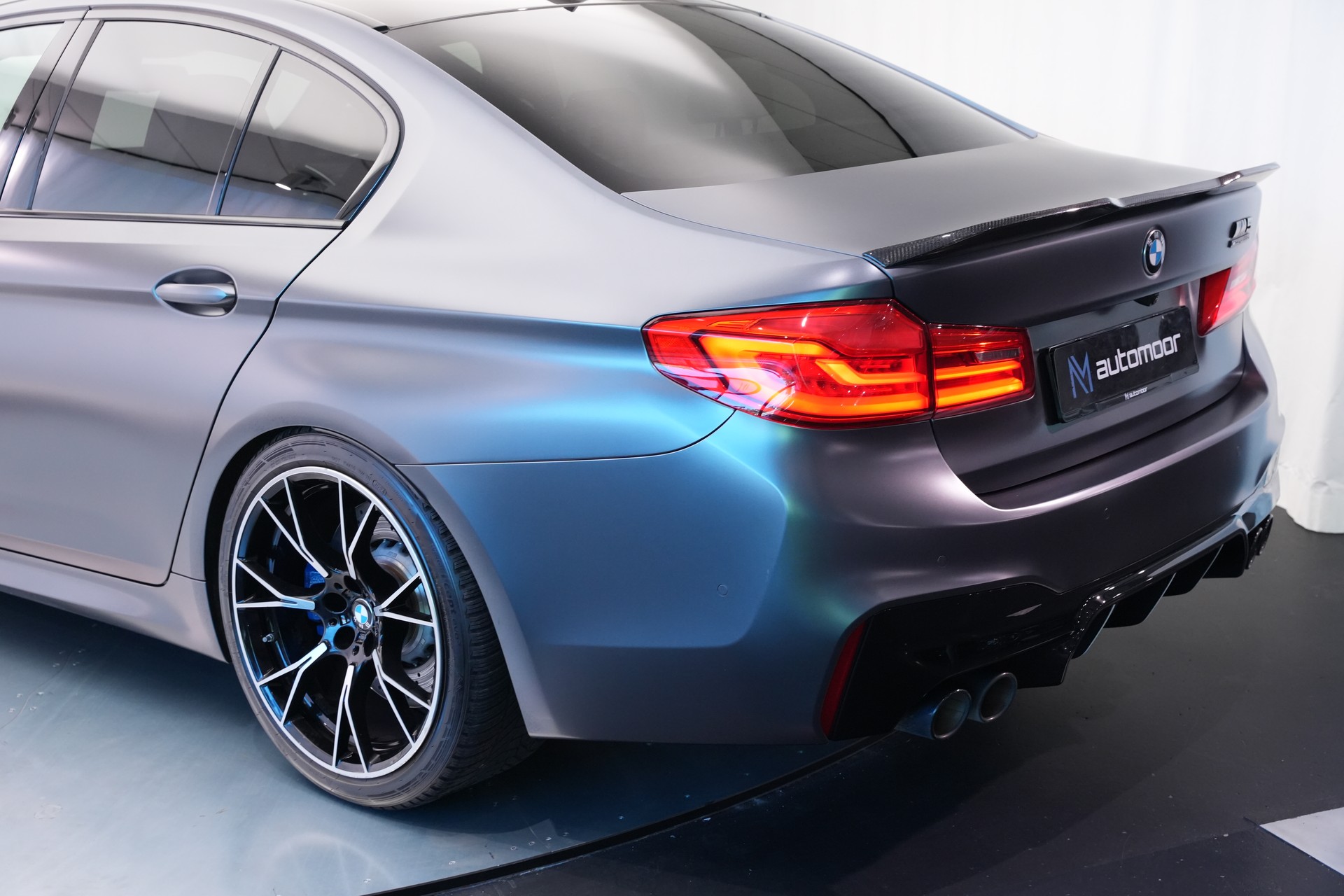 BMW M5 xDrive Competition Drivelogic *CH-Fahrzeug* *Frozen Grey*-image-46