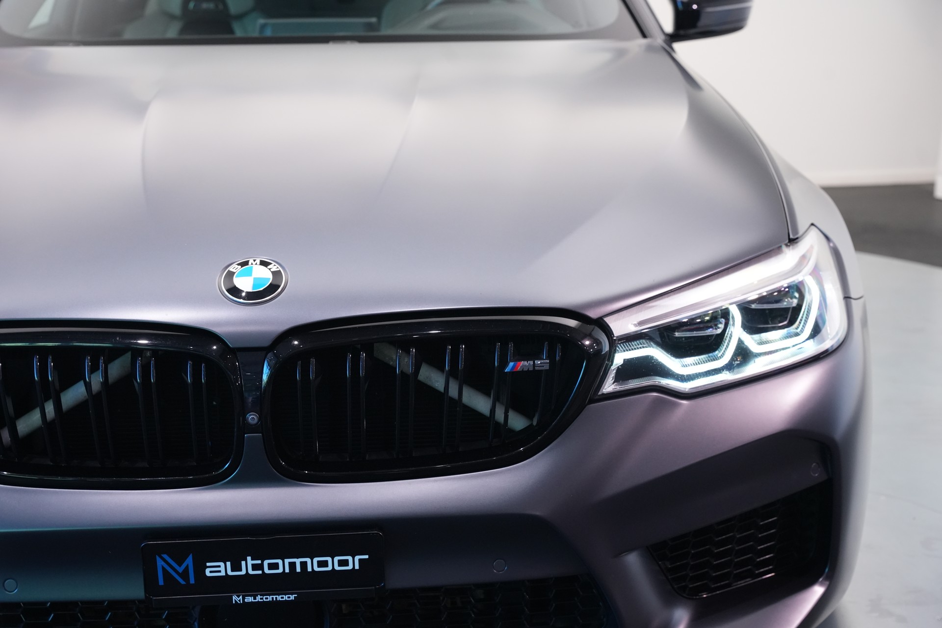 BMW M5 xDrive Competition Drivelogic *CH-Fahrzeug* *Frozen Grey*-image-50