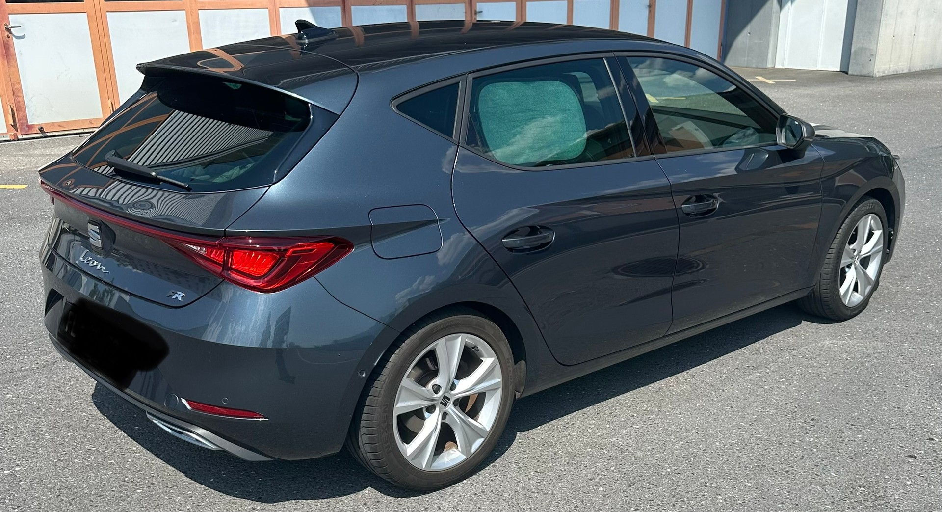 SEAT 1.5 eTSI 150 Hola FR DSG-image-1