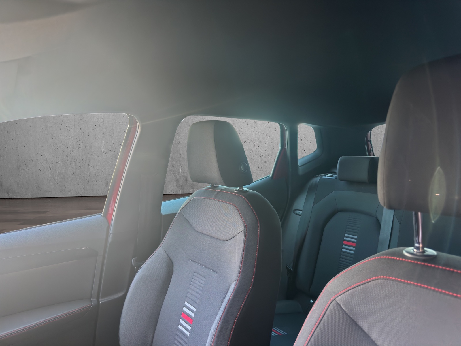 SEAT Arona 1.5 TSI Evo FR-image-15