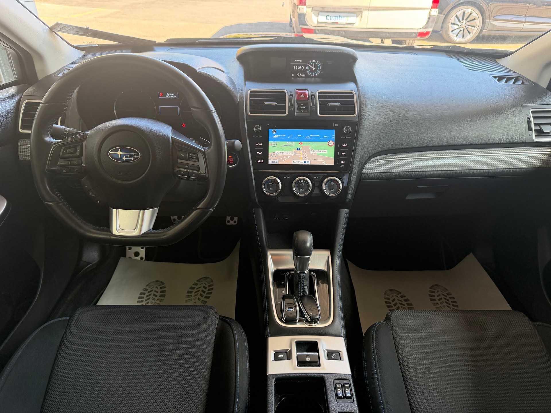 SUBARU Levorg 1.6DIT Luxury S AWD Lineartronic-image-4