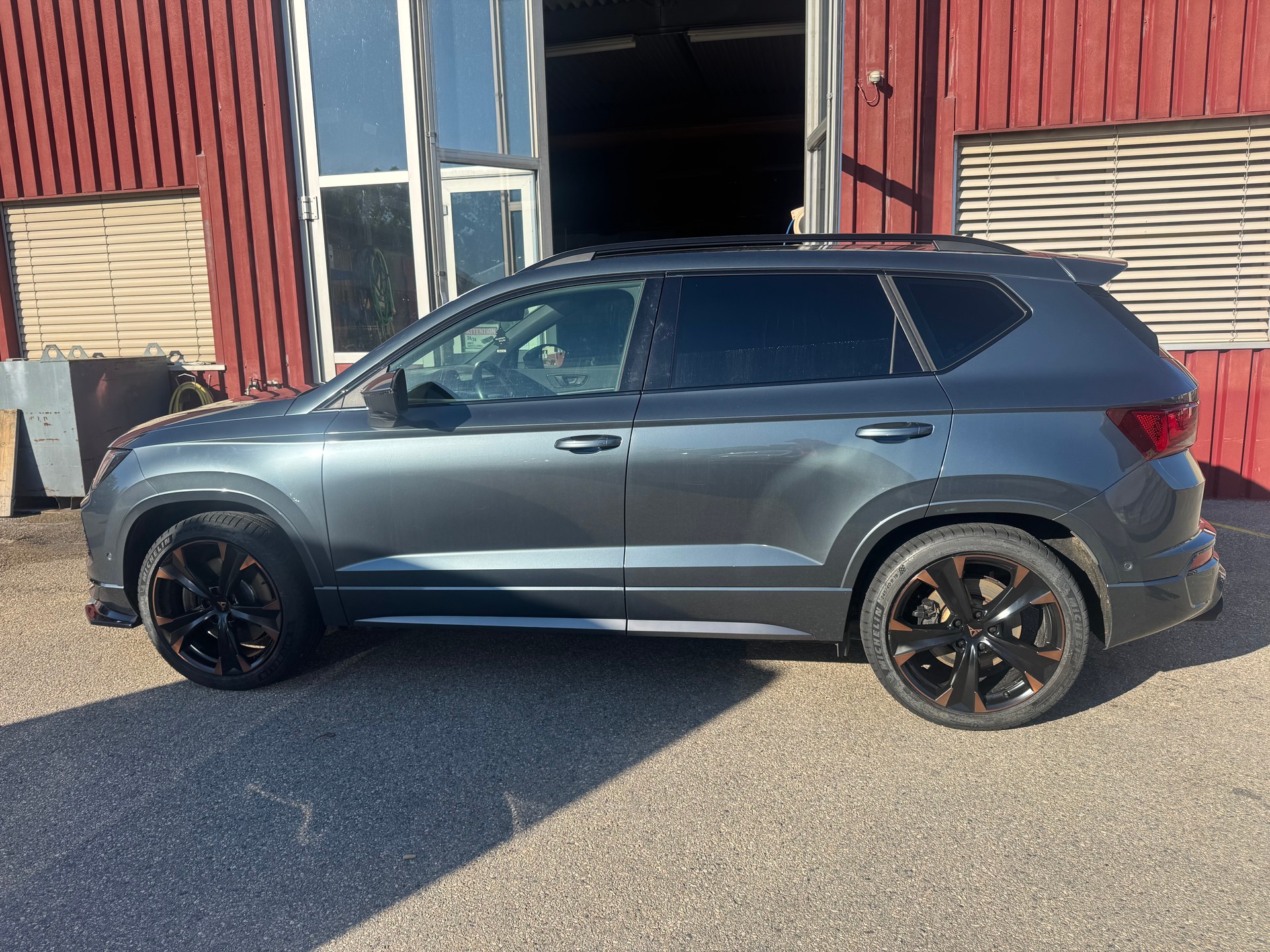 CUPRA 2.0 TSI 4Drive DSG-image-1