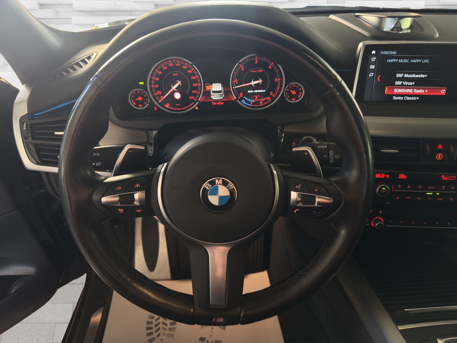 BMW X5 xDrive M50d Steptronic-image-11