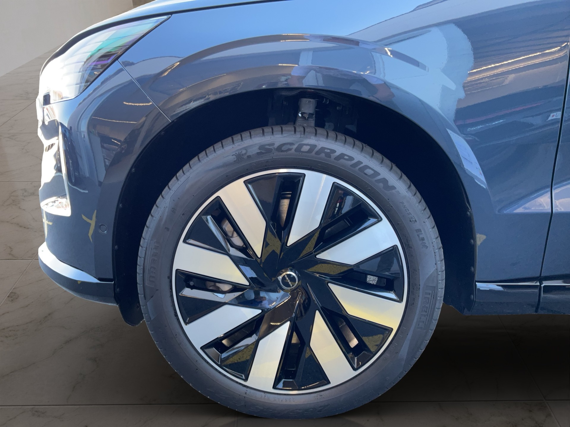 VOLVO EX90 Twin Performance Ultra AWD-image-14