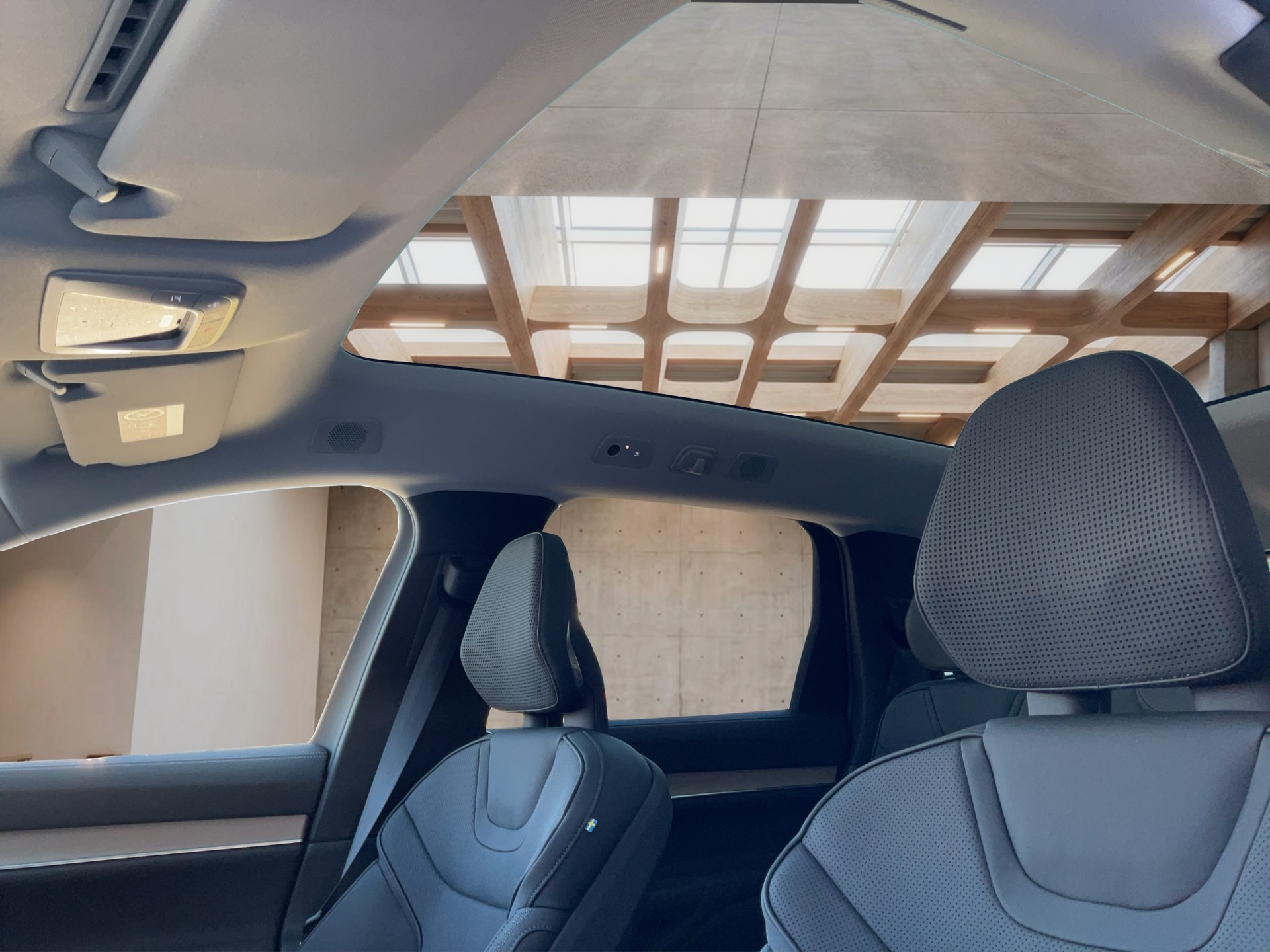 VOLVO EX90 Twin Performance Ultra AWD-image-16