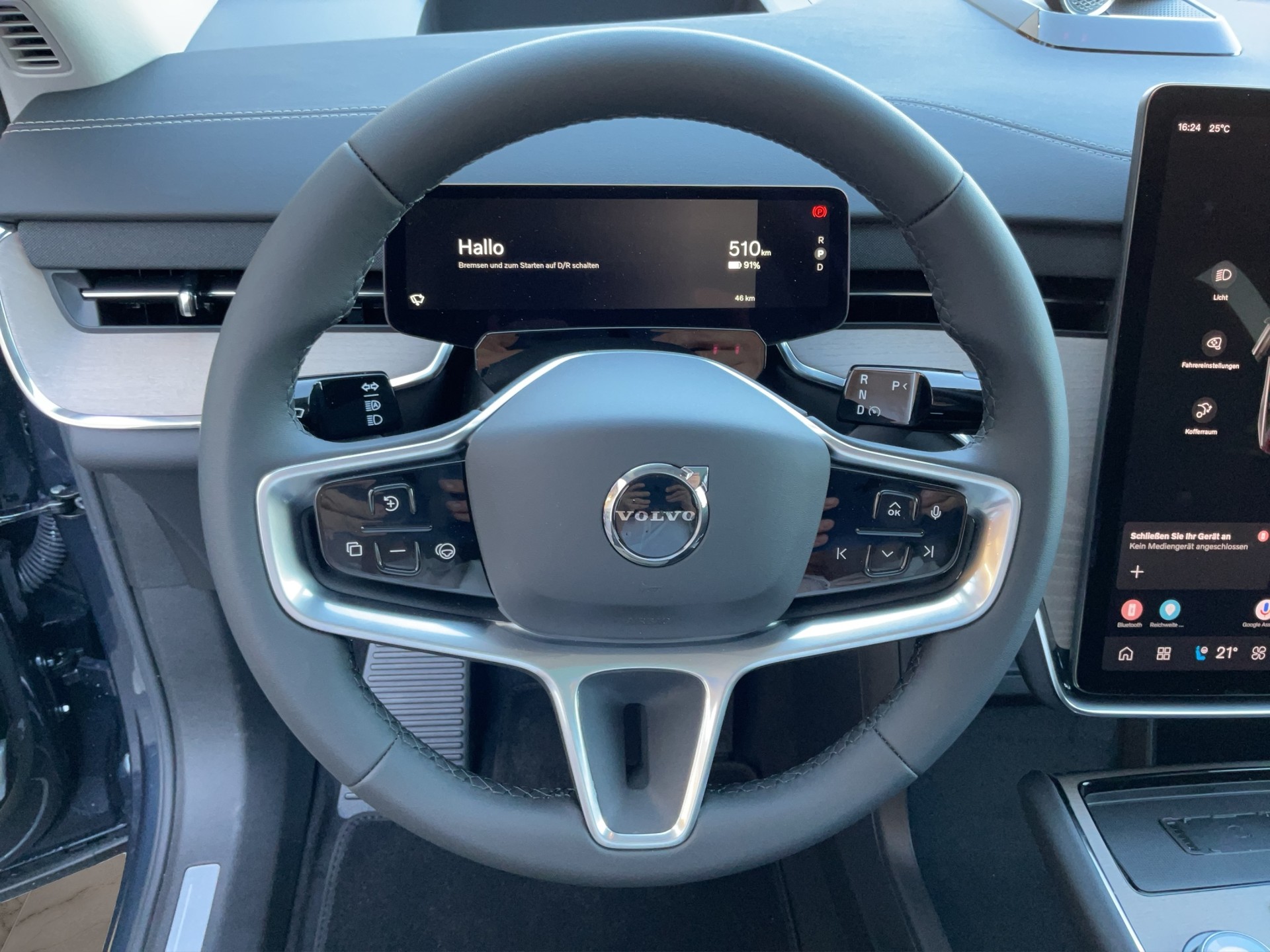 VOLVO EX90 Twin Performance Ultra AWD-image-9