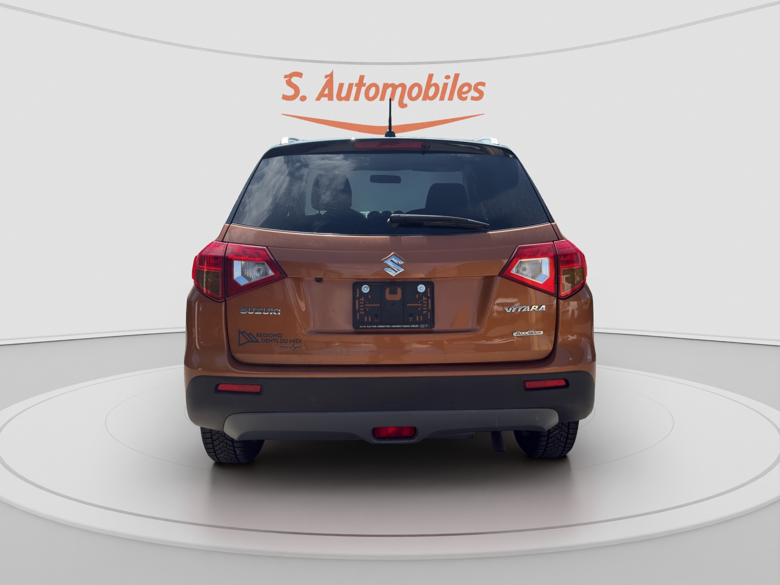 SUZUKI Vitara 1.6 Unico-image-4