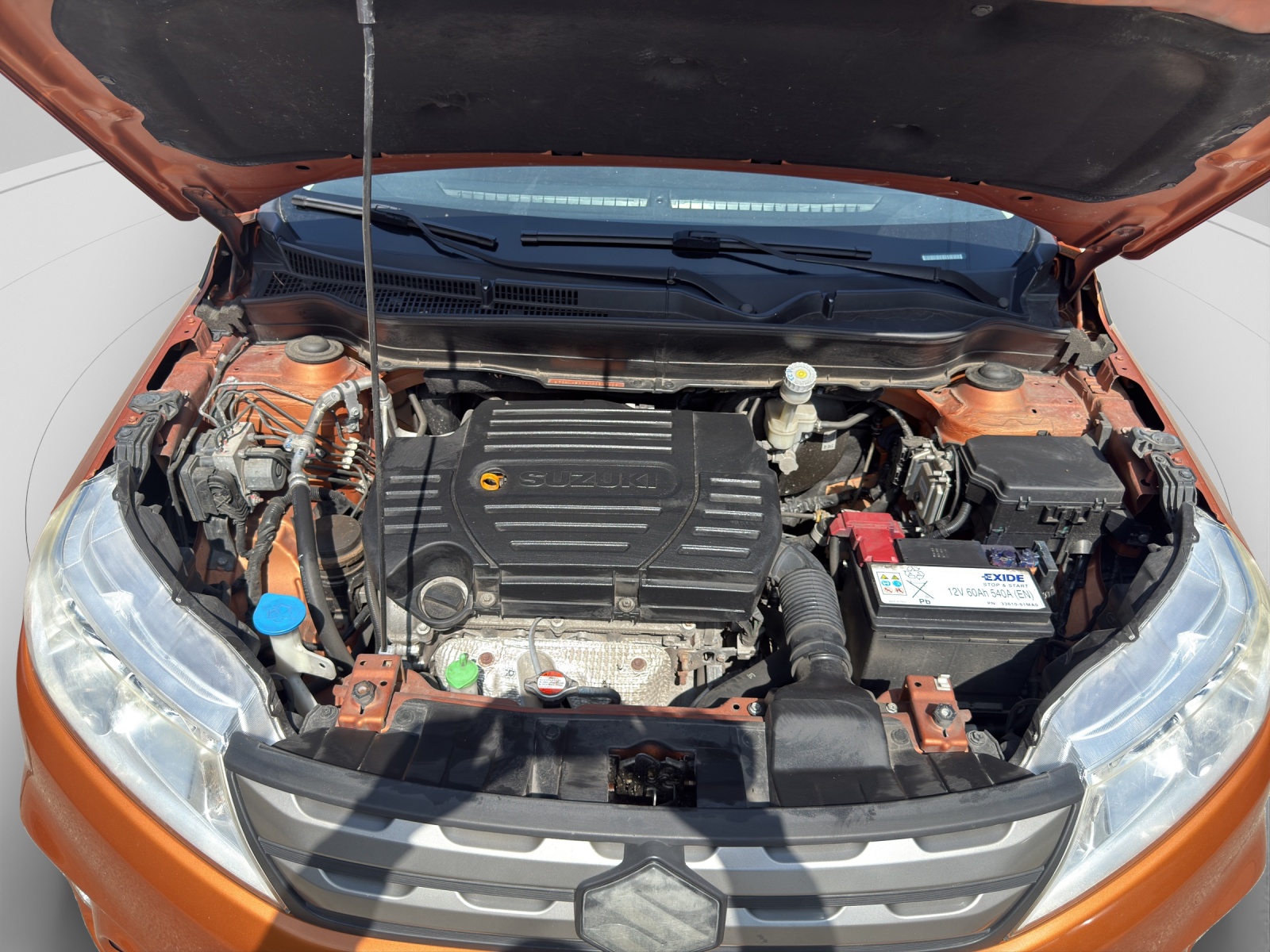 SUZUKI Vitara 1.6 Unico-image-12