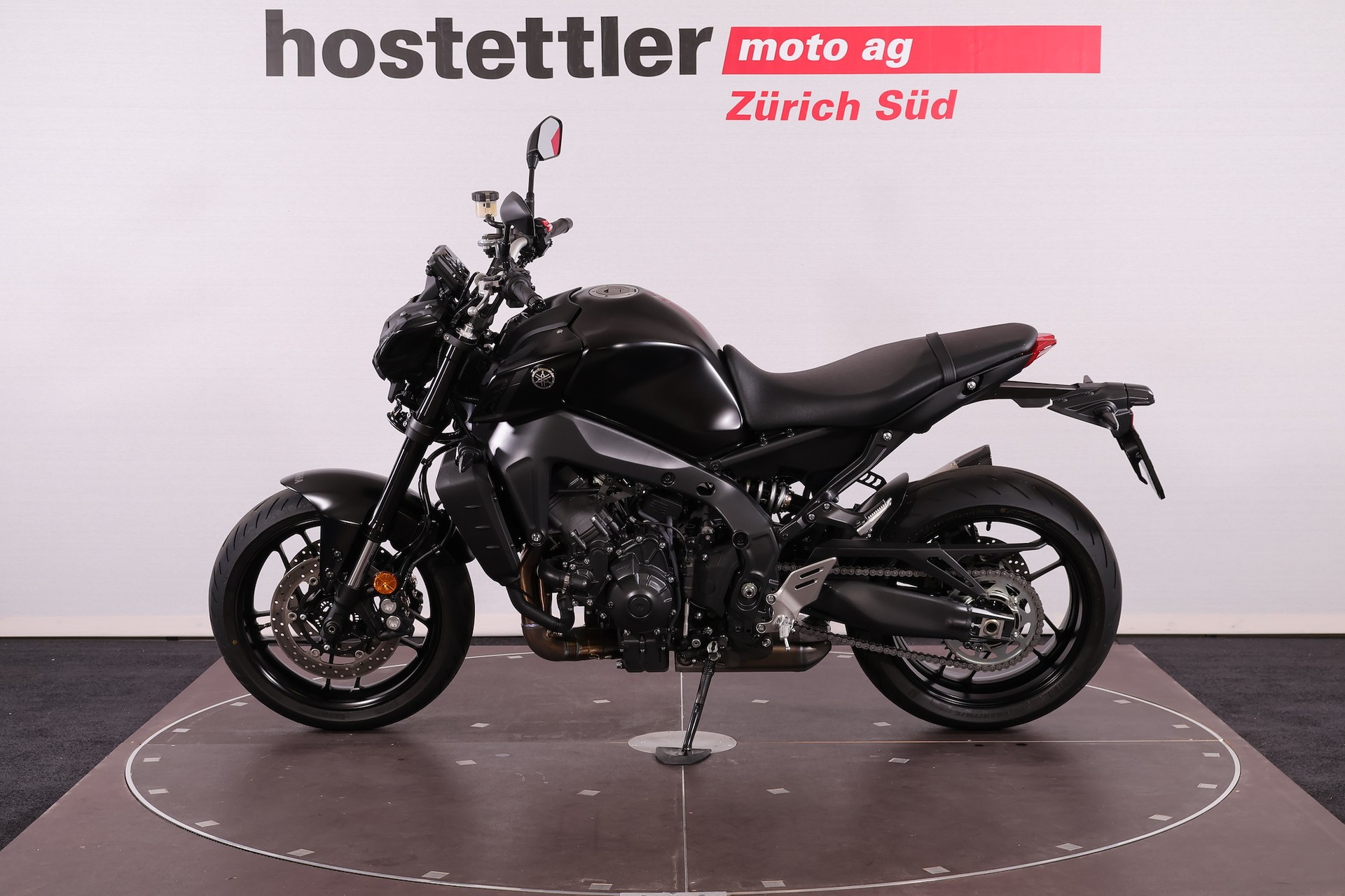 YAMAHA MT-09-showroom-element-1