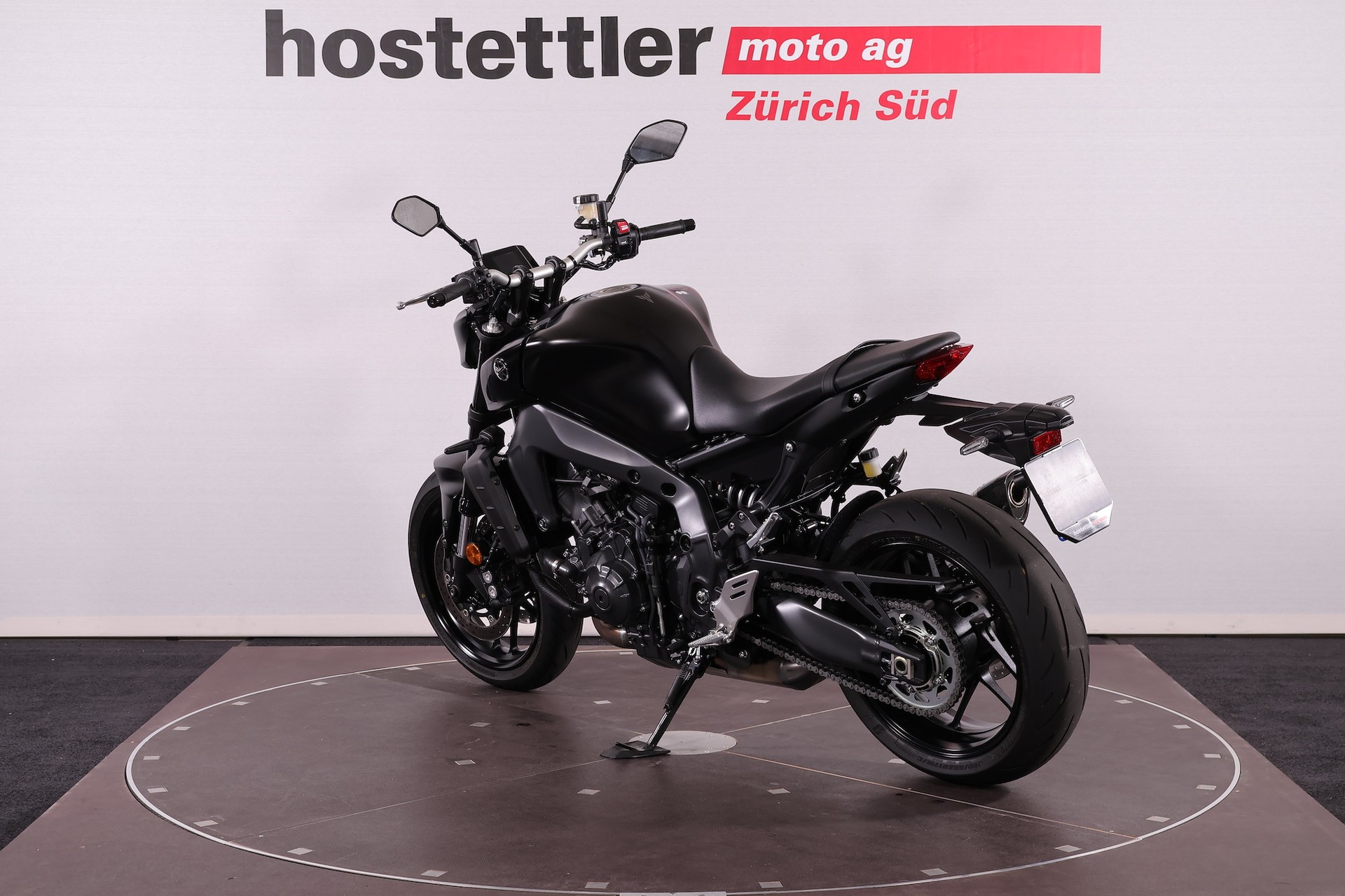 YAMAHA MT-09-showroom-element-3