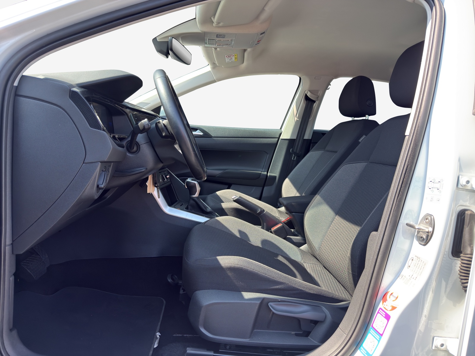 VW Taigo 1.0 TSI Life DSG-image-7