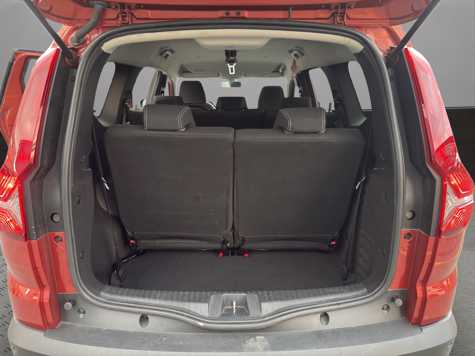 DACIA Jogger TCe 110 Comfort-image-20