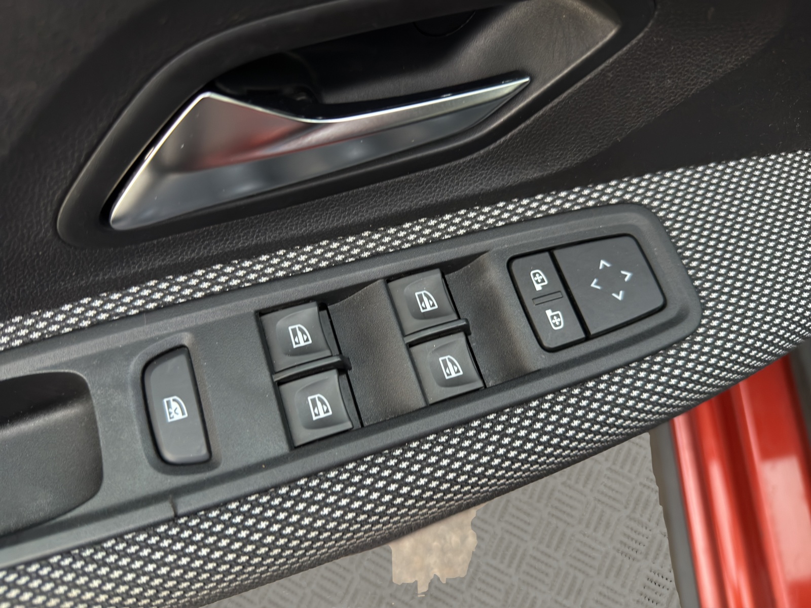 DACIA Jogger TCe 110 Comfort-image-21