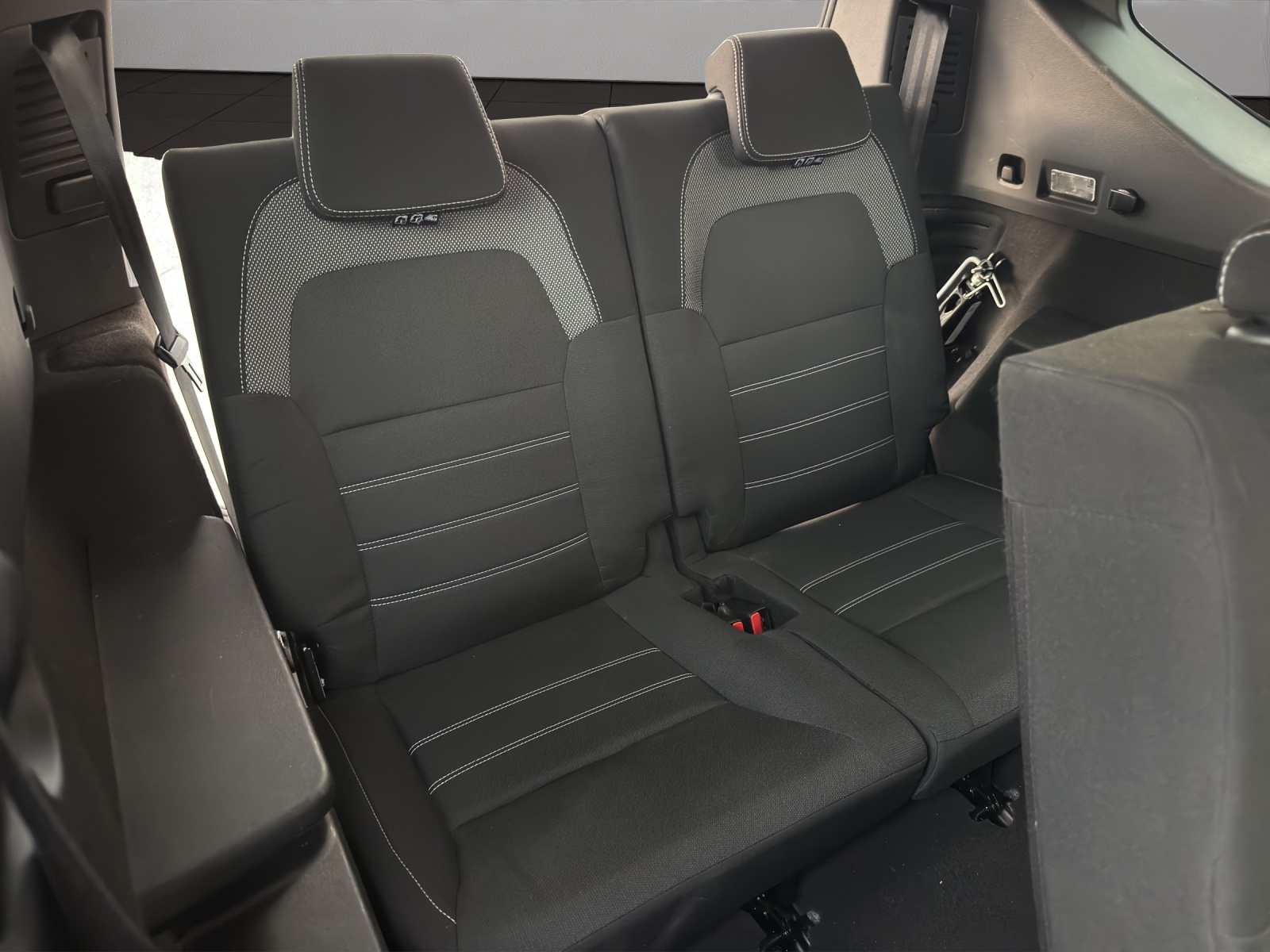 DACIA Jogger TCe 110 Comfort-image-19