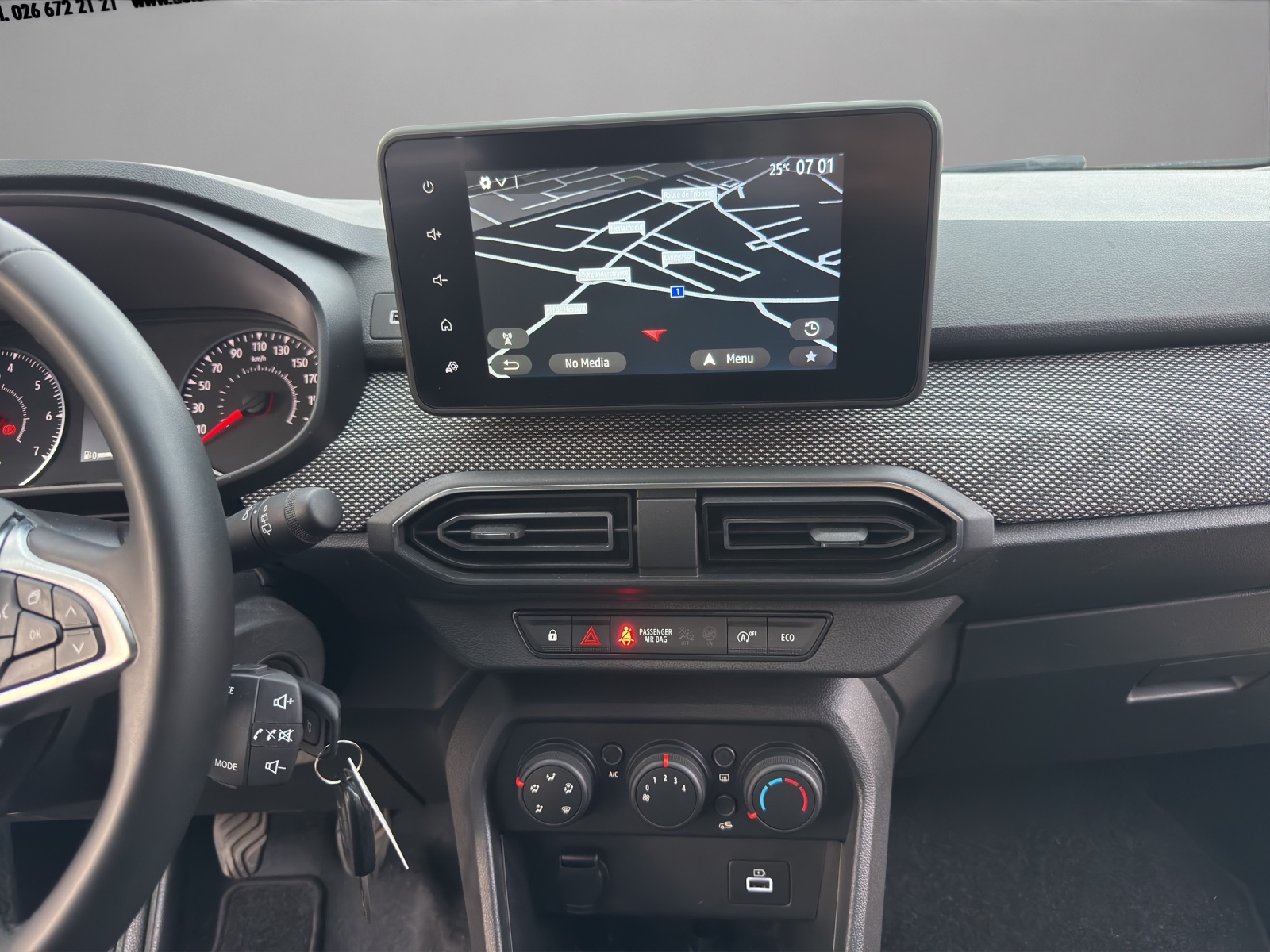 DACIA Jogger TCe 110 Comfort-image-15