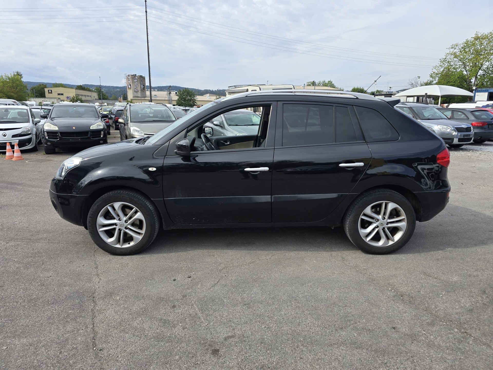 RENAULT Koleos 2.0 dCi Exception 4x4 Automatic-image-12