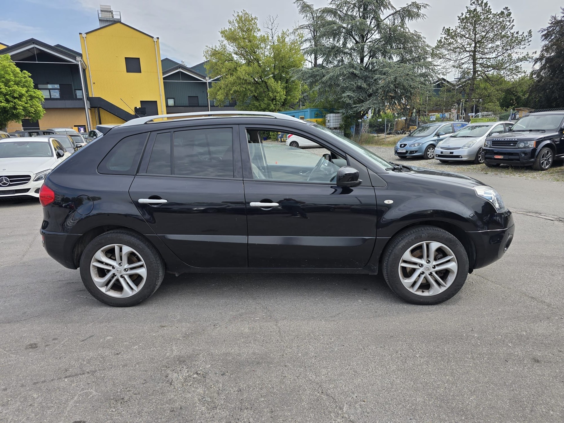 RENAULT Koleos 2.0 dCi Exception 4x4 Automatic-image-4