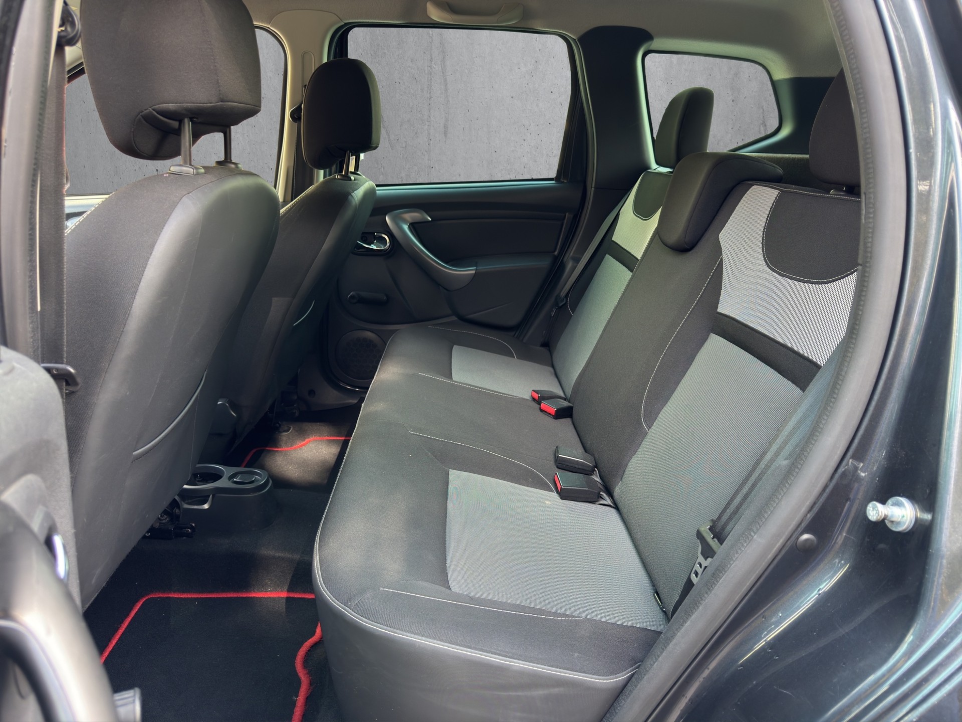 DACIA Duster 1.5 dCi Ambiance 4x4-image-10