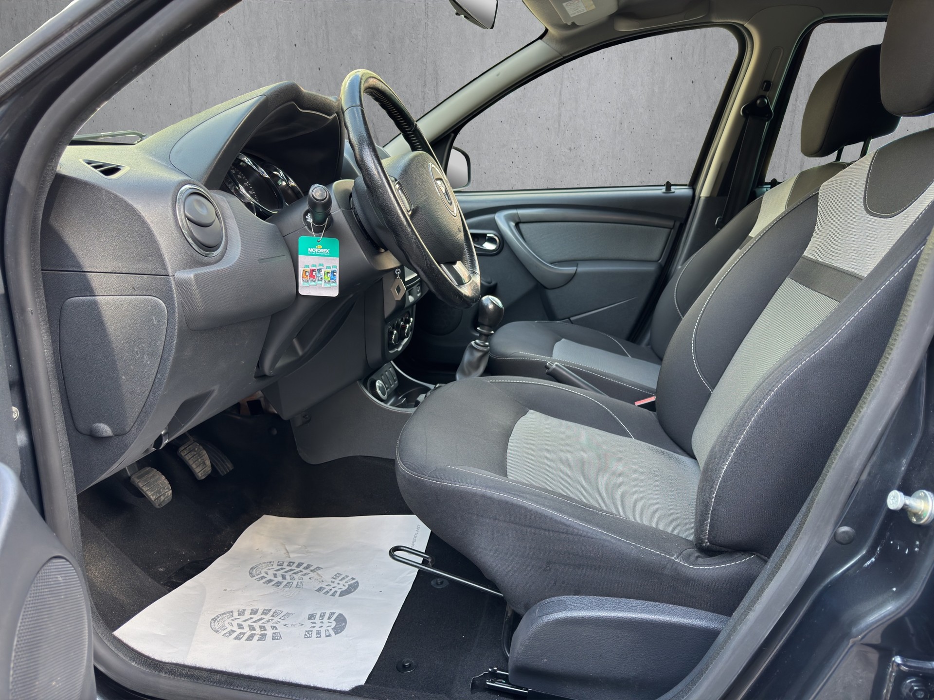 DACIA Duster 1.5 dCi Ambiance 4x4-image-7