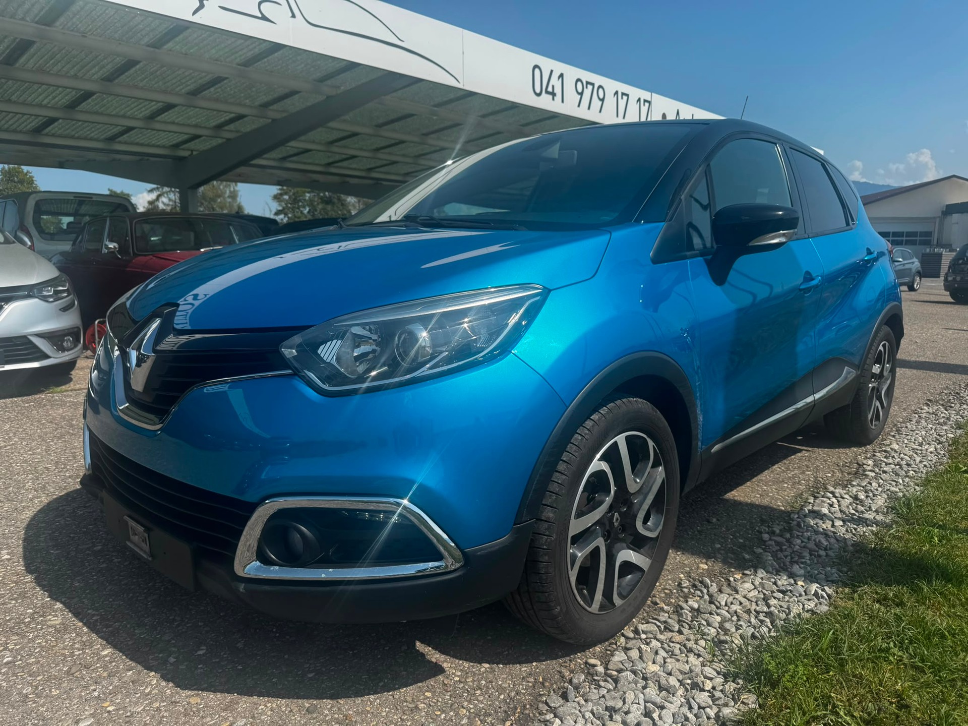 RENAULT Captur 1.5 dCi Privilège EDC-image-0