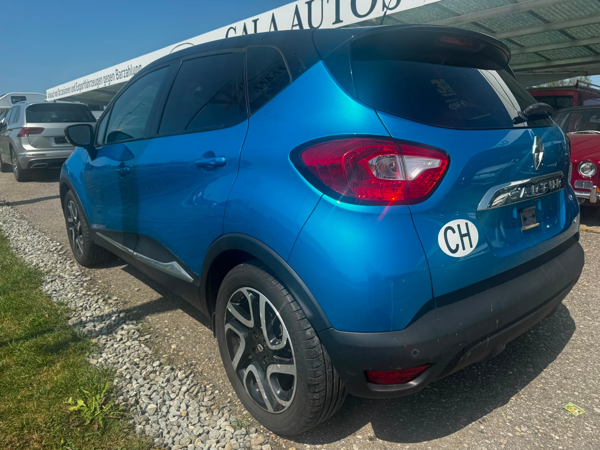RENAULT Captur 1.5 dCi Privilège EDC-image-6