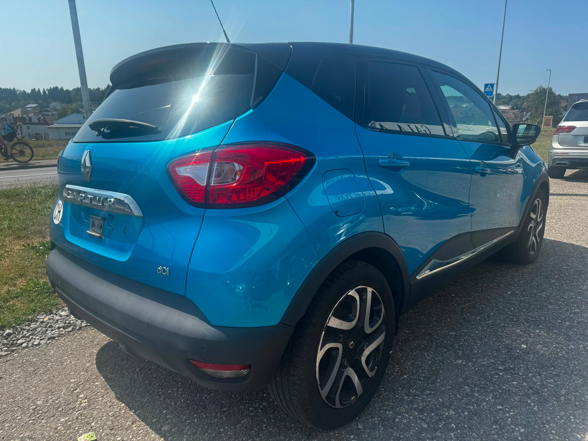 RENAULT Captur 1.5 dCi Privilège EDC-image-4